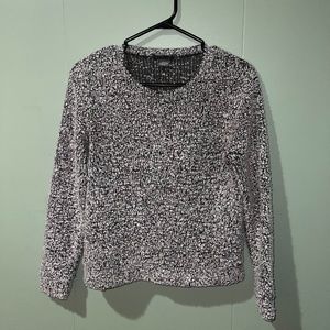 Suzy Shier Fuzzy Pullover